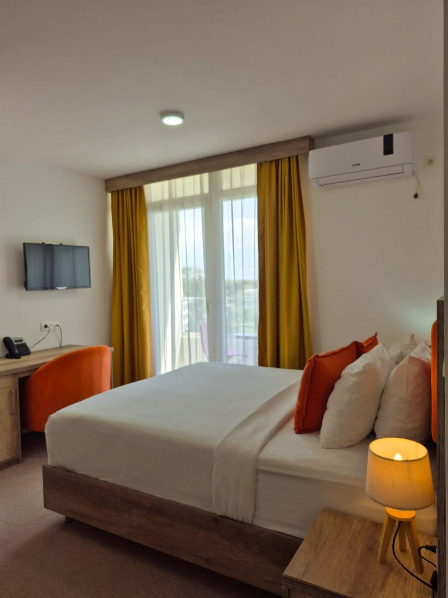 Azul Beach Resort Montenegro By Karisma Ulcinj Esterno foto